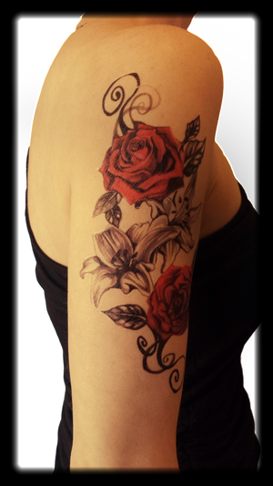 (Set of 3) Vintage Red Rose Temporary Tattoo