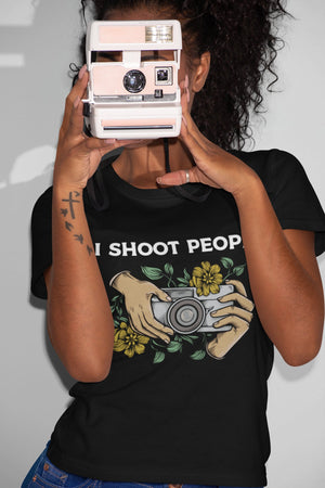 I Shoot People Vintage Photographer Cameraman Gift Unisex Photography Fans T-Shirt