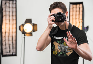 I Shoot People Vintage Photographer Cameraman Gift Unisex Photography Fans T-Shirt